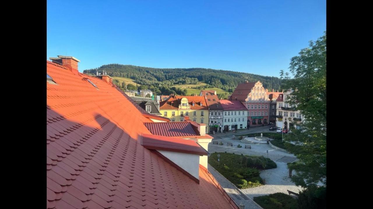 Duzy Apartament Duszniki-Zdroj Duszniki Zdrój Eksteriør bilde